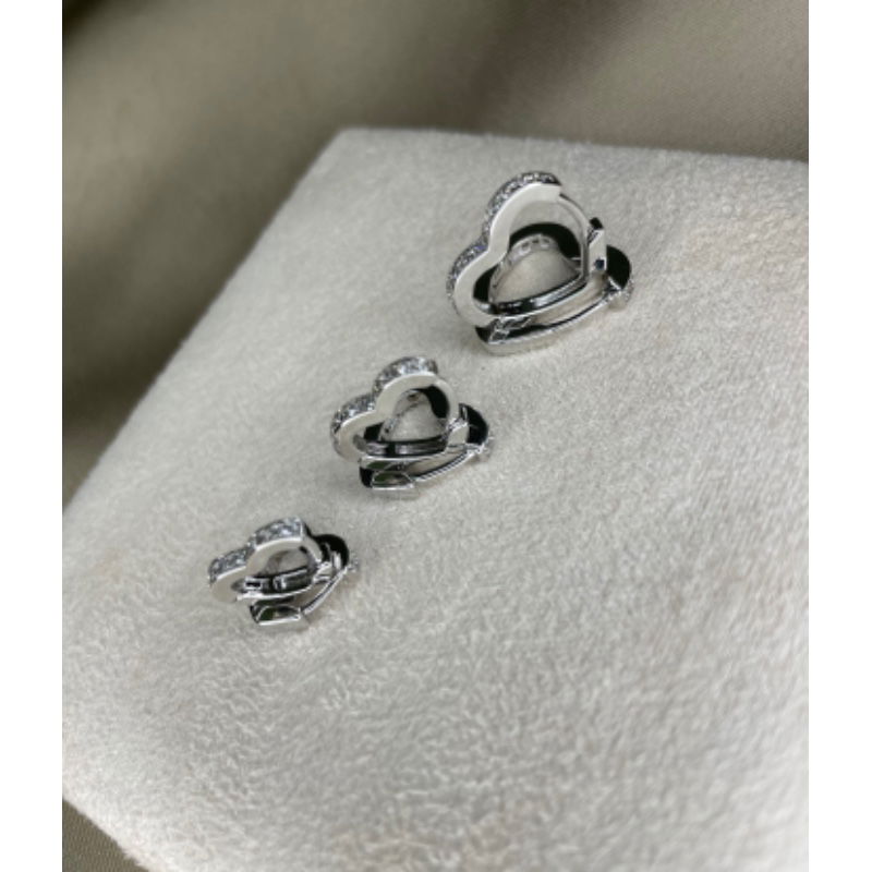 Trio de Argola Formato de Coração em Ródio Branco